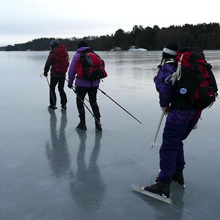 Fint Boende I Vackra Marielund Uppsala Exterior foto